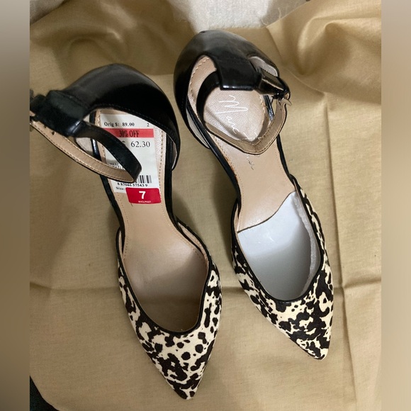 Women's MARC FISHER Ankle Wrap Sling Backs Size 7 NWT - Picture 3 of 7